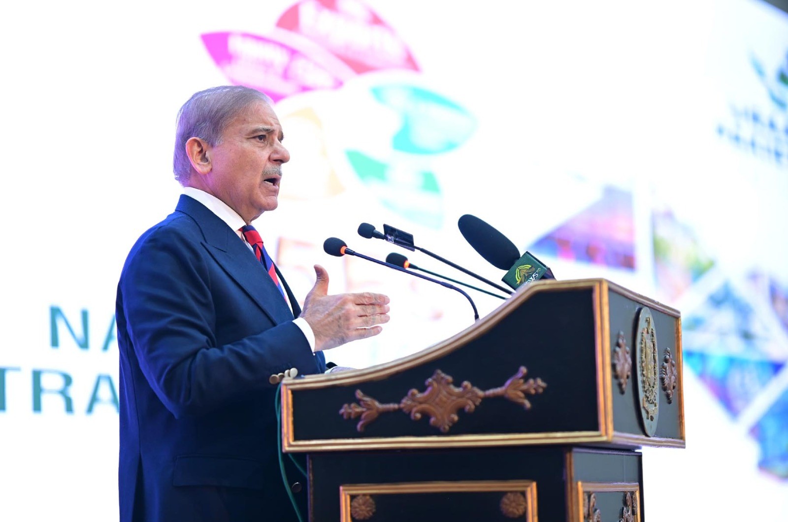 PM Shehbaz Sharif Unveils 'Uraan Pakistan' Plan to Propel Export-Led Economic Growth