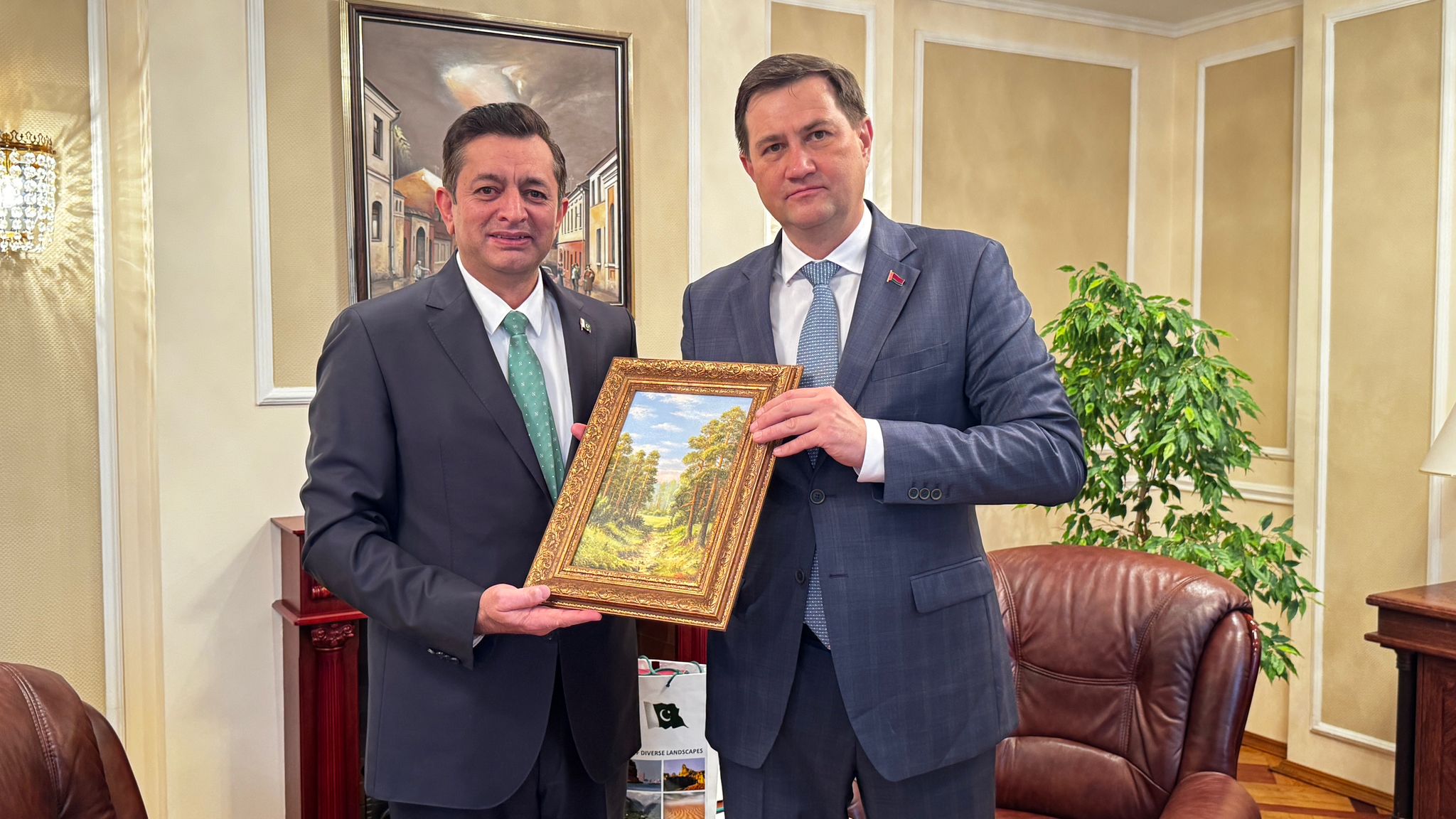 Pakistani Ambassador Concludes Diplomatic Mission in Belarus
