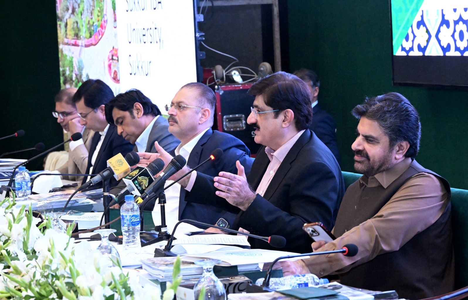 Murad Ali Shah Unveils Sindh’s Rs3.45 Trillion Budget Agenda, Slams Federal Government Over Fund Cuts